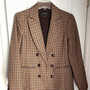 Tahari Blazer. Brown Houndstooth. Fully lined. Size 4
